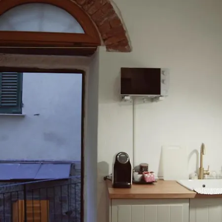 Oda ve Kahvaltı Il Soppalco Corniglia